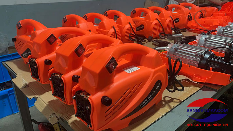 Mua máy rửa xe mini chính hãng tại Sàn Điện Máy