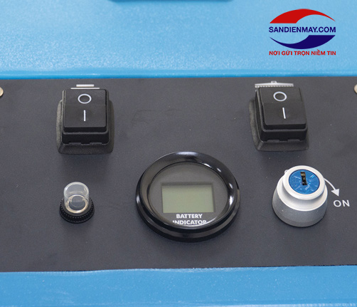 Máy lau sàn liên hợp dùng điện Kumisai KMS 75E