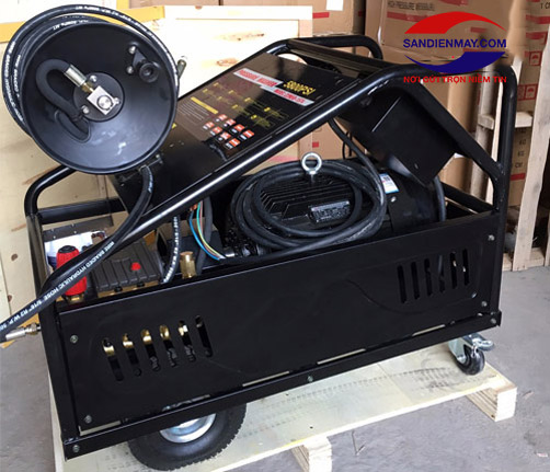 Máy rửa xe áp lực cao Kumisai 22M58-15T4 15Kw