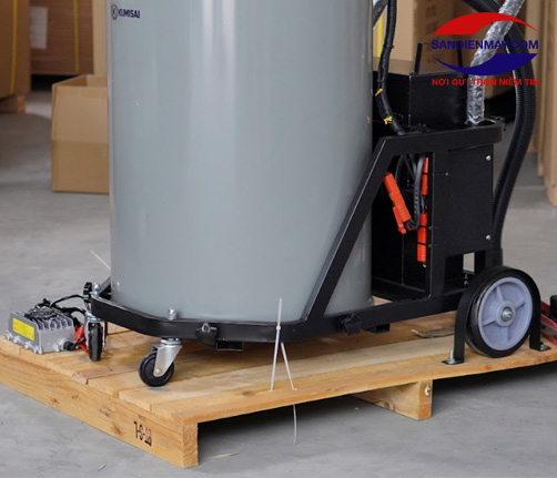 Máy hút bụi công nghiệp Kumisai KMS 602T dùng acquy