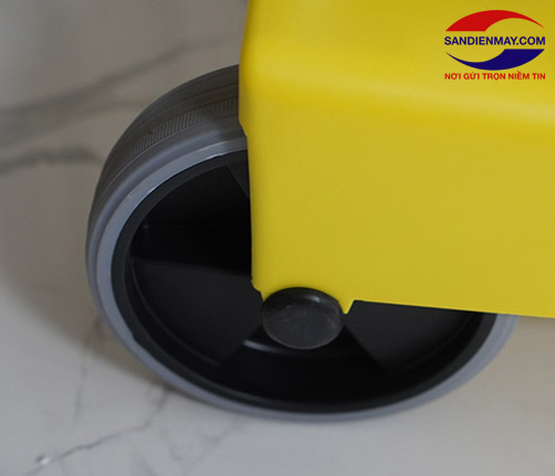 Máy hút bụi công suất cao Supper Clean CH602