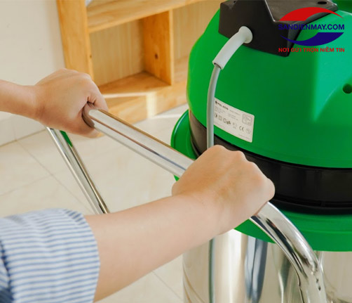Máy hút bụi hút nước công suất lớn Kumisai KMS 90