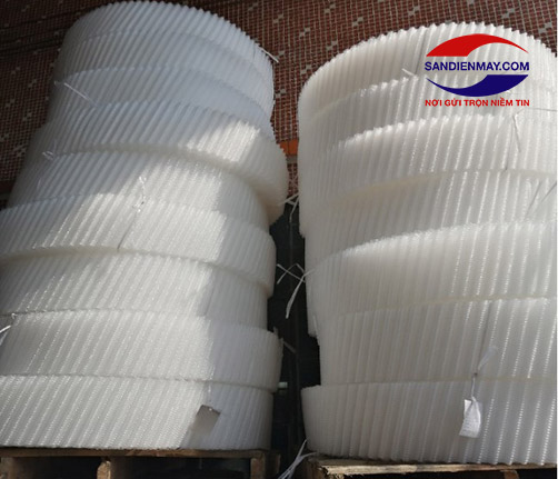 Tấm tán nhiệt PVC tròn