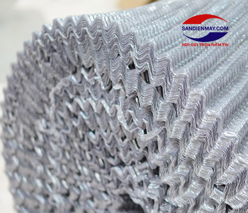 Tháp giải nhiệt nước Liang Chi LBC-100RT