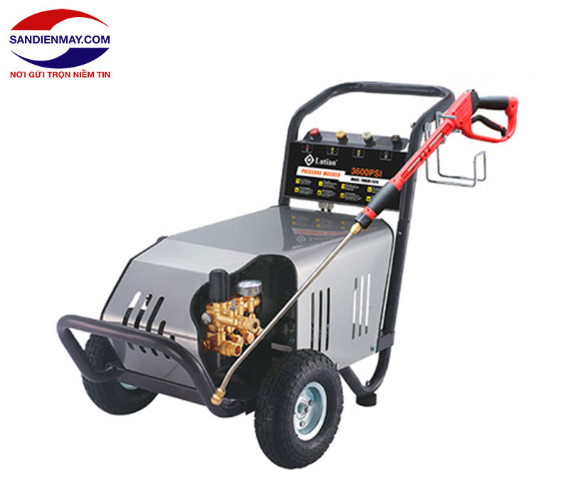    Giá máy bơm áp lực rửa xe Lutian 3600PSI - 7.5T4 khá hợp lý