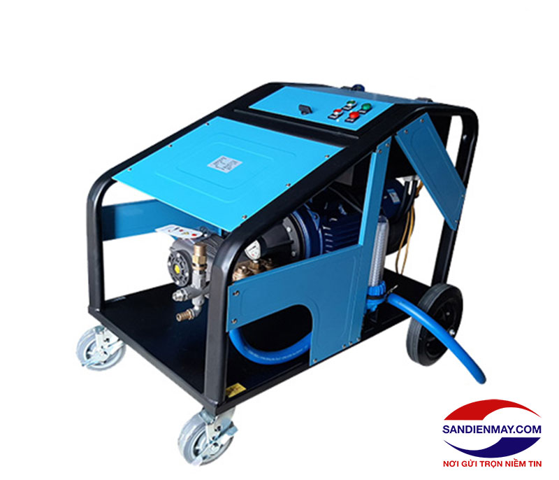    Máy rửa xe siêu cao áp 3 pha